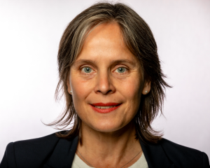 Motel-Gill, S.R. (Sylvia)